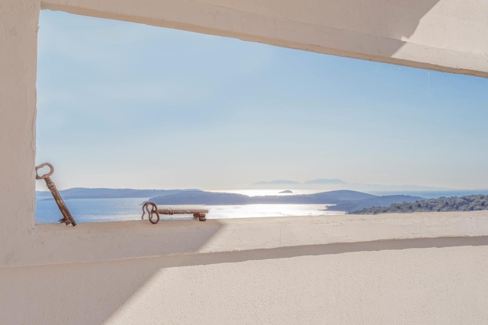 Peaceful Apartment With Beautiful View Hvar Town Buitenkant foto